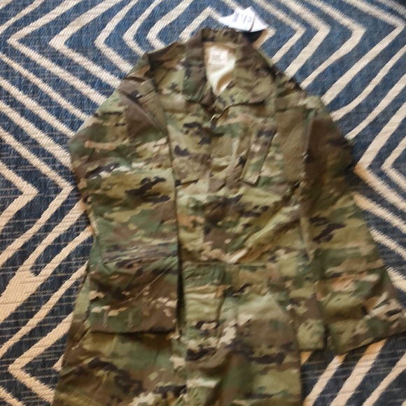 Air Force ABU new size small regular blouse & pants with insect shield - Picture 6 of 6